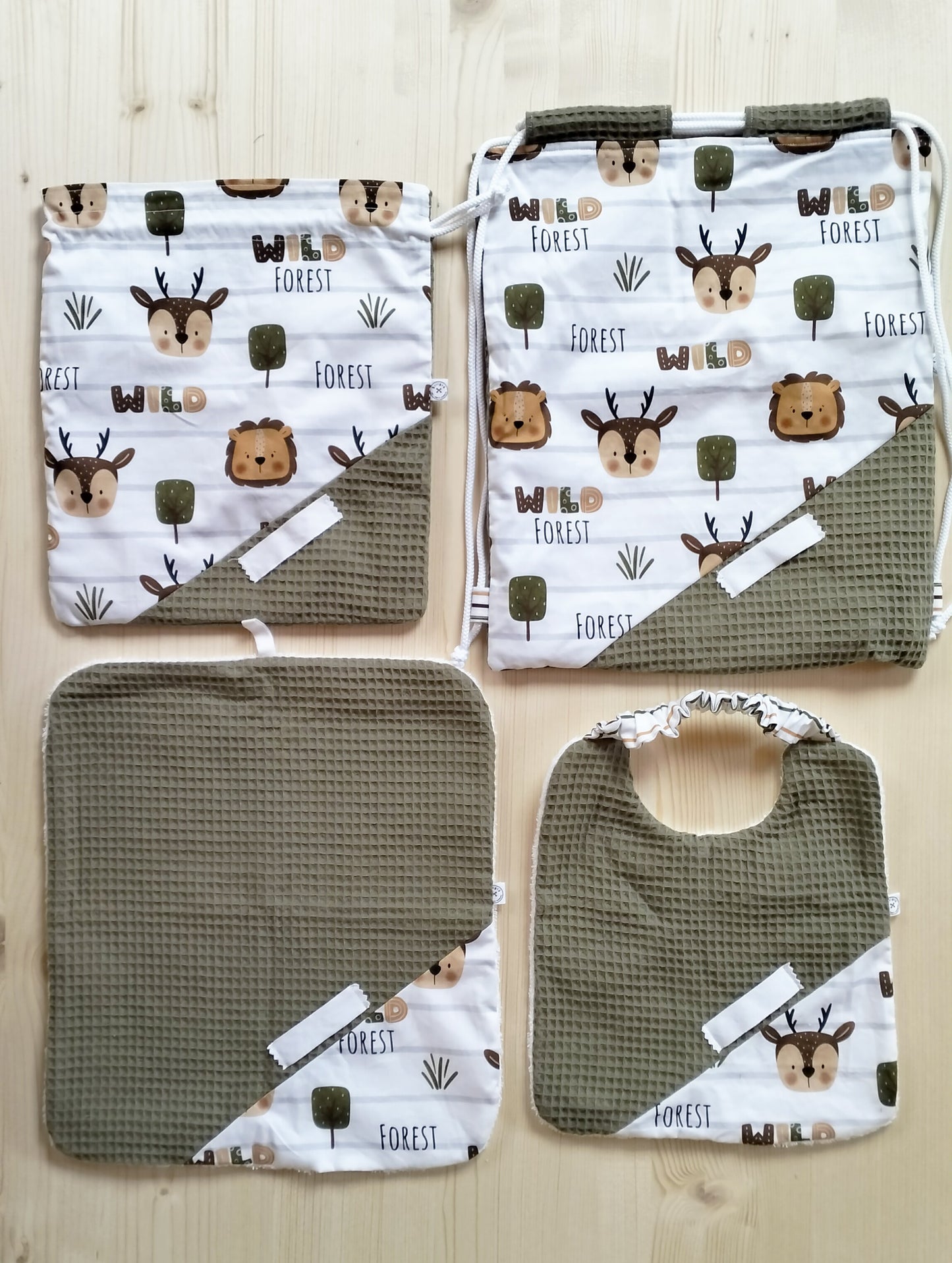 Set asilo personalizzabile - Foresta